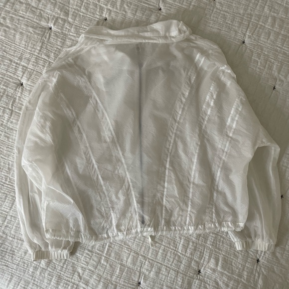 ALO Yoga Stitch Jacket Semi-Sheer in White Size L - Picture 9 of 14